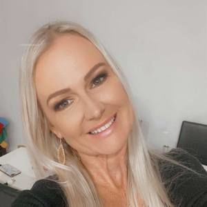 Meet your Posher, Annette